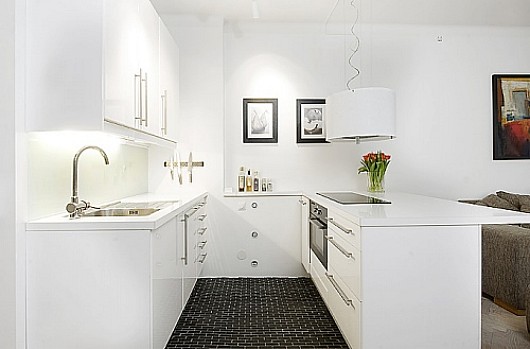 Minimalist-White-Kitchen-Apartment